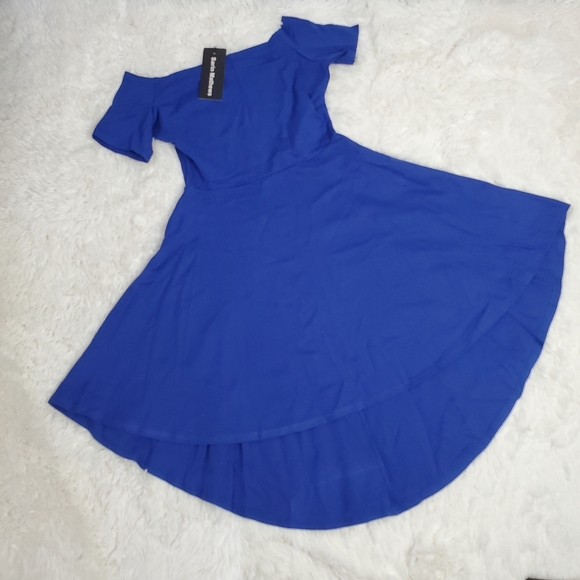 Dress with skater style skirt - Picture 2 of 4